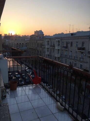 maştağada satdıq evlər: Bakı, 2 otaqlı, Köhnə tikili, m. Sahil, 46 kv. m — 8