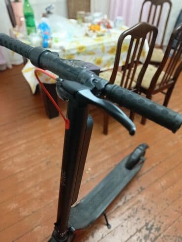 Электросамокаты: 600 manata almışamHər şey ela vəziyyətdədir batareyası çıxır çox — 1