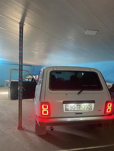 VAZ (LADA) 4x4 Niva: 1.7 l | 2014 il Ofrouder/SUV