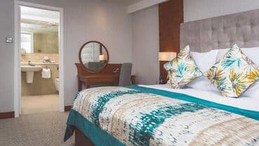 Hotel bir gun 40 azn luks hotel