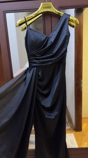 meqa maks: Ziyafət donu, Maksi, S — 1