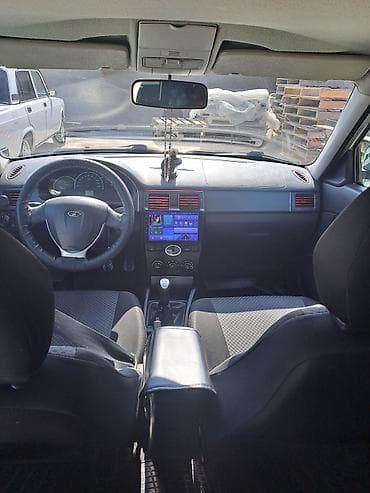 gazel satisi: VAZ (LADA) Priora: 1.6 l | 2013 il 20000 km Sedan — 3