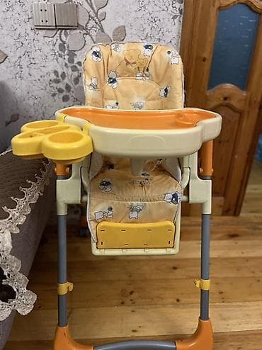 kiraye usaq geyimleri: Uşaq yemək oturacağı - Rənglər: narıncı, krem və boz tonlarda - — 1