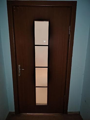 Ev üçün daxili qapılar dəsti - Material: ağac əsaslı lövhə (MDF/taxta — 4
