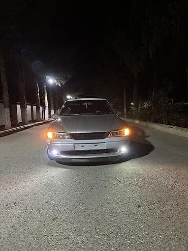 sprinter disk: Satılır: Sedan tipli minik avtomobili - Korpus: 4 qapılı sedan — 2