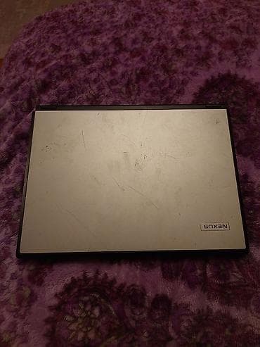 Modemlər və şəbəkə avadanlıqları: Klassik dizaynlı noutbuk - Ekran: təxminən 15–17 düym, parlak panel — 6