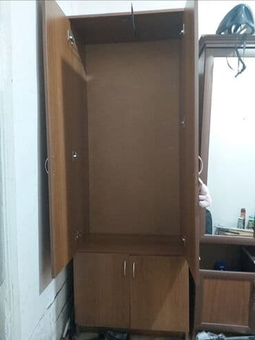 şifonerlər islenmis: İşlənmiş, Düz dolab, Qarderob, paltar dolabı — 2