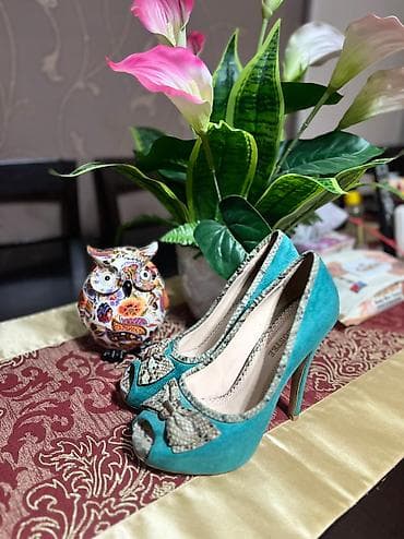 Tuflilər, Ölçü: 39, rəng - Yaşıl, İşlənmiş