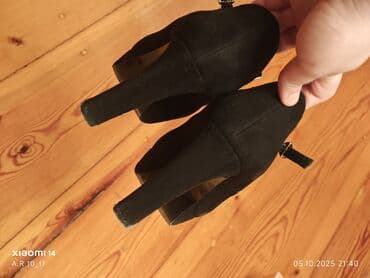 женские классические туфли на танкетке: Qadın ayaqqabıları – 2 cüt 1) Qırmızı klassik tufli - Material: zamşa — 27