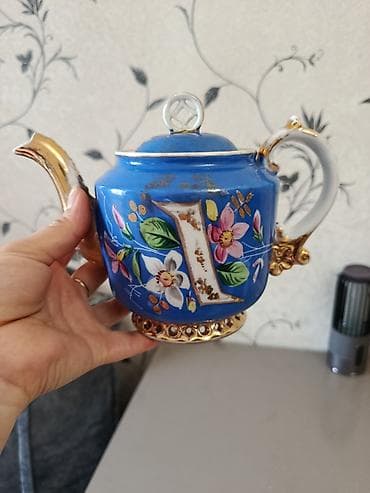 Ev və bağ: Mavi-porşelen çaydanlıq – əl işli rəngli çiçək naxışları və qızılı — 5