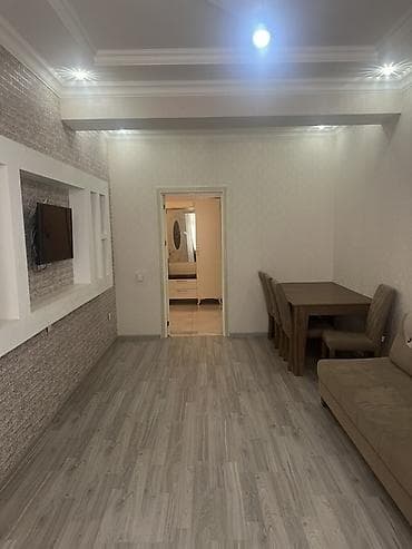 kirayə menzil: Bina xirdalanda yerleşir evin bütün əşyalari var ev 16/9 mərtebesinde — 4