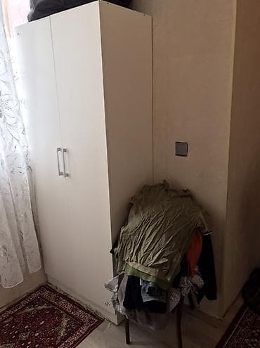 Həyət evləri və villalar: 2 otaqlı mənzil - Daxili koridor: ağ giriş qapısı, divar asılqanı — 9