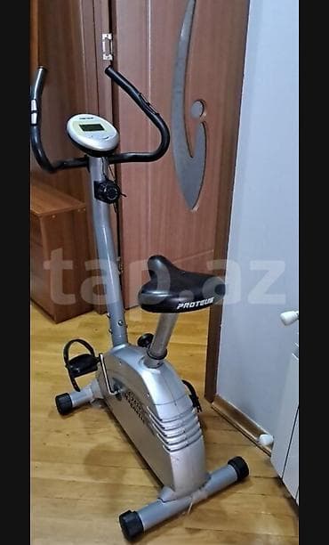 Velosiped aksesuarları: Proteus markalı, gümüşü rəngli velotrenajor, evdə istifadə üçün ideal — 1