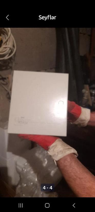 Spot işıqlar satılır 5ədəd var 1ədədin qiyməti 20manat razində