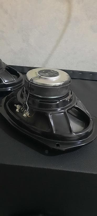 ses guclendirici usilitel: Salam alekum kalonka göz qabaqındadı zavod kalonkadı xışıltı zad ola — 4