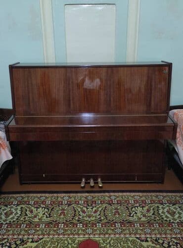 azərbaycan dili buraxılış 2100 test 70 sınaq 140 mətn nizami huseynov pdf: Piano, Belarus, Akustik, İşlənmiş — 2