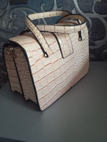 qadin ucun pul qablari: Əl çantası — 2