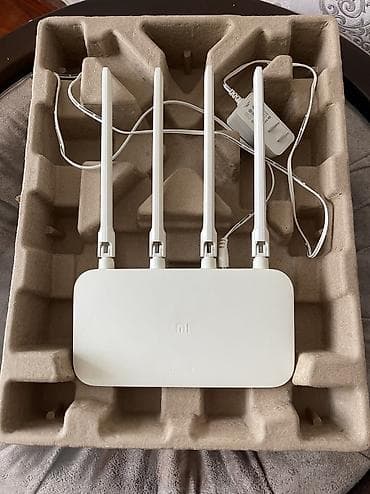 Xiaomi Mi Wi‑Fi router - 4 ədəd güclü xarici antena – daha stabil