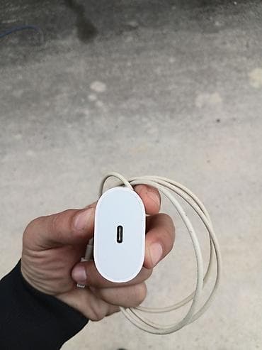 ıphon: Simsiz şarj cihazı Apple, İşlənmiş — 1