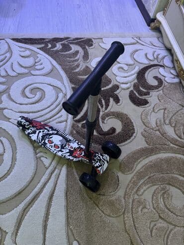 купить мапед: Uşaq skuterı – 3 təkərli, yüngül və sabit model. Xüsusiyyətlər: - Ön — 2