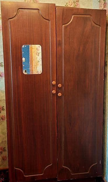 2 qapılı, Qəhvəyi, Digər material, Açılan, Düz dolab