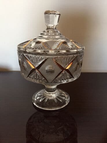 büllür: Xrustal (büllur) qəndqabı - 2 ədəd. Tək qiyməti 30 AZN, birlikdə 50 — 3