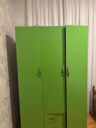 2el dolablar: 3 gözlü şkafdı yaxşı vəziyyətdədir 2 dənə çarpayı ilə 300 azn — 1