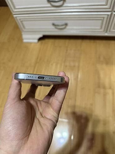 mi 9 plata: IPhone 14 Pro, Ağ — 5