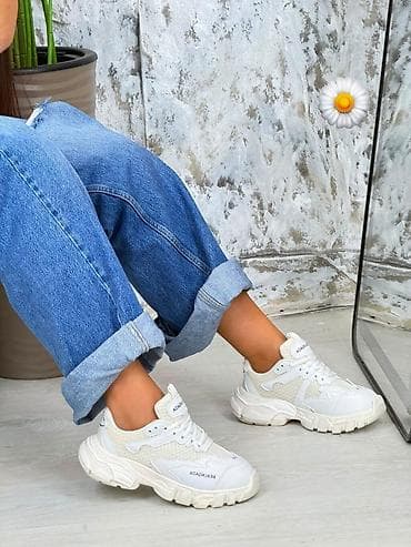 krosofka: Unisex gündəlik idman ayaqqabısı - Rənglər: ağ və qara - Üst hissə — 6