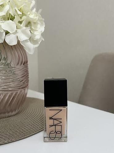estee lauder tonal krem qiyməti: Tonal krem, Nars — 1