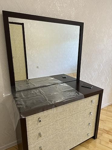 kamot mebel: Güzgülü — 2