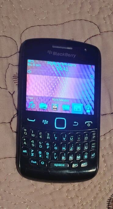 nokia x2 00: Blackberry Curve, < 2 GB Memory Capacity, rəng - Qara, Düyməli — 1