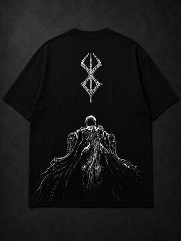 deri geyim: Qara qrafik T‑shirt kolleksiyası – anime/manga ilhamlı dizaynlar — 4