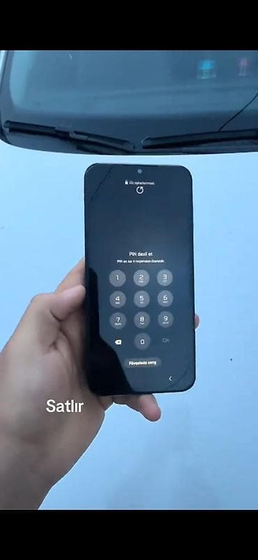su cəni kredit: Smartfon satılır Xüsusiyyətlər: - Tam ekranlı sensor displey, ön — 2