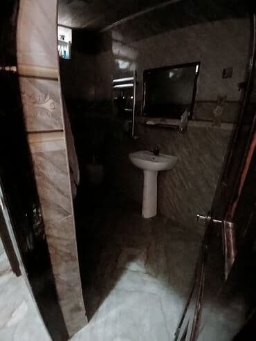 ibrahim eliyev: 3 otaqlı, 100 kv. m, Orta təmir — 5