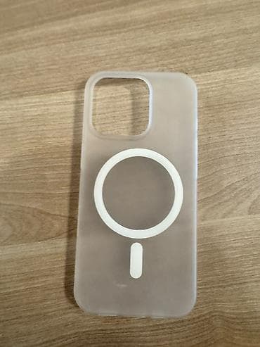 MagSafe uyğun iPhone örtükləri - MagSafe dəstəyi: Daxili maqnit halqa