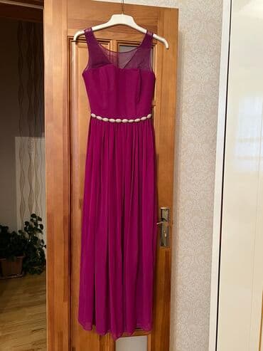 sade donlar: 34-36 olcuye uygundur.1 defe geyinmisem bacimin xina gununde.Rengi — 1