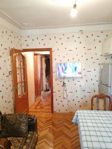 sumqayit bina evi: Bakı, Binəqədi qəs., 2 otaqlı, Köhnə tikili, m. Gənclik, 65 kv. m — 12