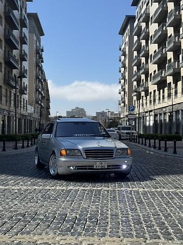 benson patpres: Mercedes-Benz C-Class: 2.3 l | 1998 il Sedan — 2