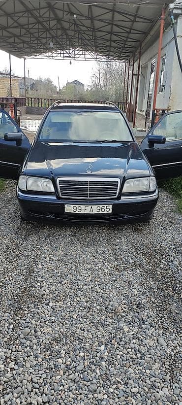 Mercedes-Benz 220: 2.2 l | 1998 il Universal