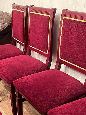 Qonaq otağı üçün, İşlənmiş, Qatlanmayan, rəng - Qırmızı Stul lalafo.az -da Qonaq otağı üçün, İşlənmiş, Qatlanmayan, rəng - Qırmızı Stul