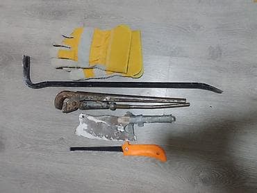 Ручные механические инструменты: Tikinti və təmir üçün əl alətləri dəsti Tərkib: - Montaj — 3