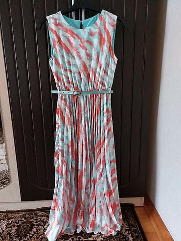 Uzun plisse don Brandroomdan alınıb. 36 ölçü Roxelan firması. 1-2 dəfə lalafo.az -da Uzun plisse don Brandroomdan alınıb. 36 ölçü Roxelan firması. 1-2 dəfə