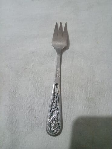 güm: Metal desert çəngəli - Material: metal (gümüş rəngli) - Uc hissə: 3 — 2