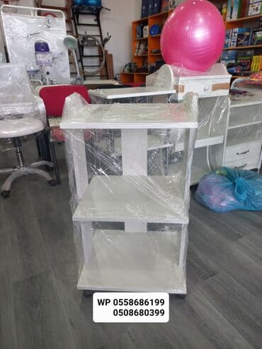 🔥Taxtadan və dəmir şüşəli etajerkalar. 3mərtəbəli tibbi rəflər.🔥 lalafo.az -da 🔥Taxtadan və dəmir şüşəli etajerkalar. 3mərtəbəli tibbi rəflər.🔥