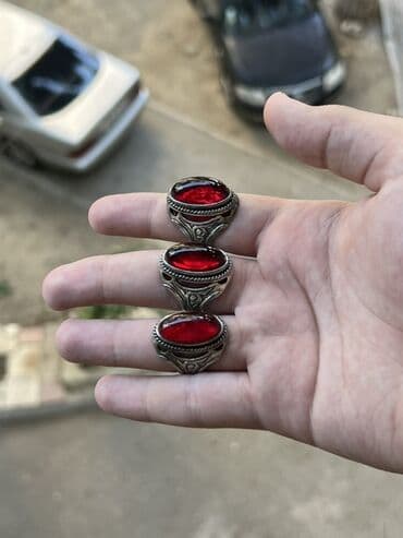 yaqut qaşlı üzük: Üzük — 2