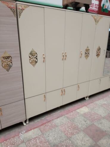 винная полка: Yeni, Açılan, 4 qapılı Düz dolab, Dolab-asılqan, Türkiyə — 9