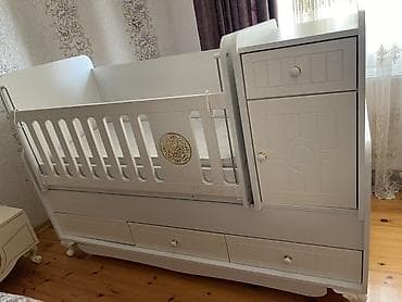 Oğlan və qız üçün, Beşik, Matras ilə