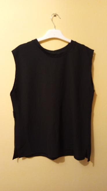 Qara rəngli qolsuz köynək/top - Rəng: tünd qara - Dizayn: sadə