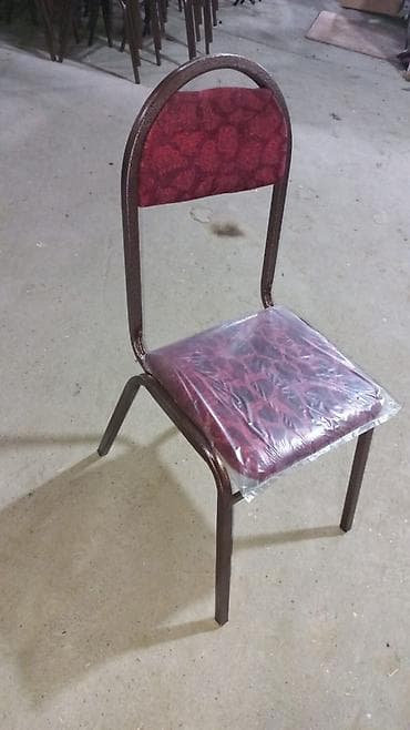 xrustal qablar ve qiymetleri: Istehsal yerinden satış. Tek stul 12 azn catdirilma elave ödənişle ola — 2